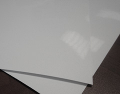 Glossy paper for printing digital photographs